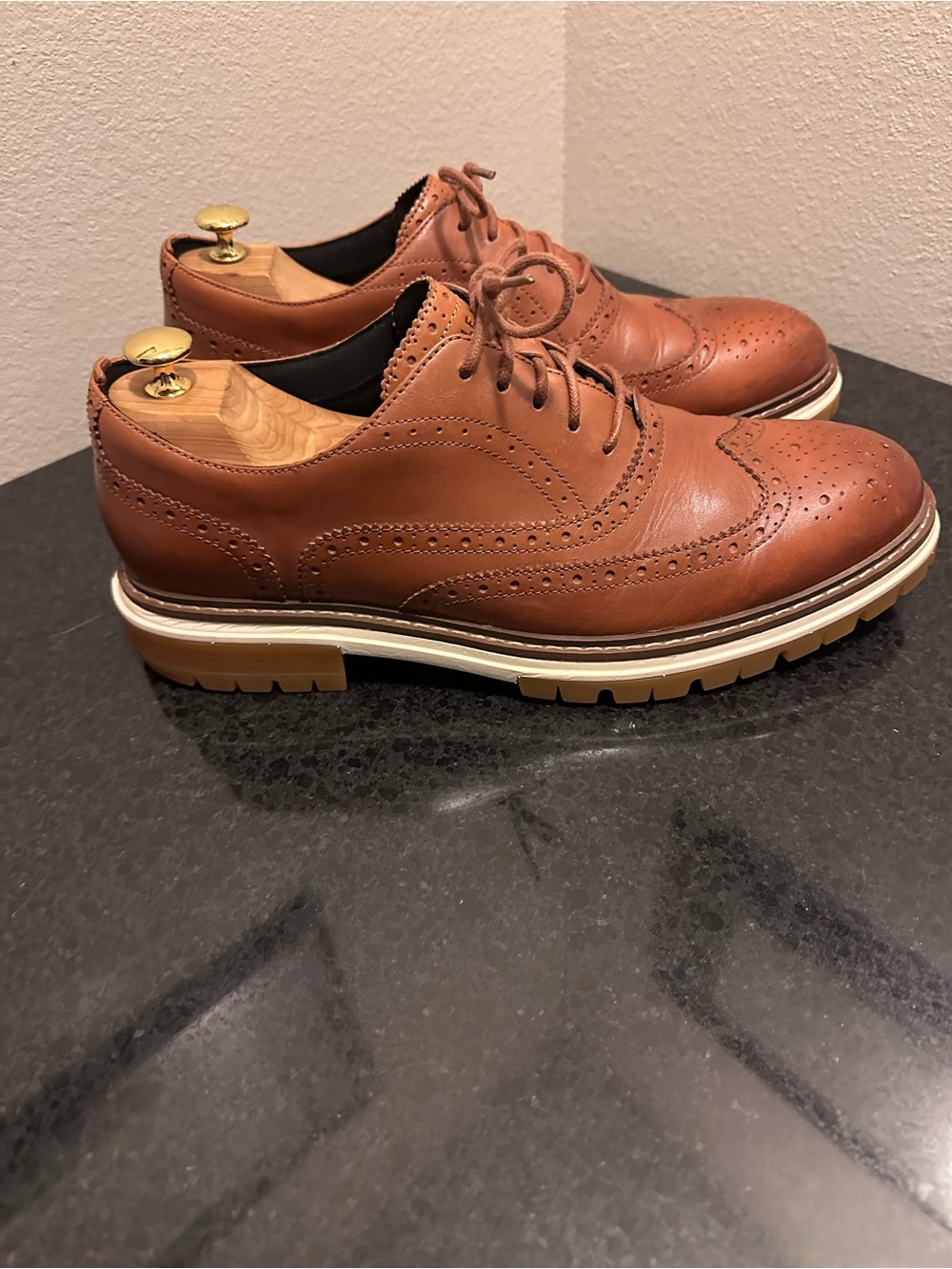 Cole Haan Men's Size 12 Tahoe Featherfeel Wingtip Oxfords in British Tan leather